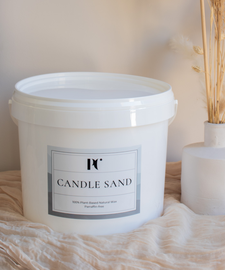 Bulkverpakking witte buckets kaarsenzand met lonten van PureCandle – plantaardig, paraffinevrij en ideaal voor DIY kaarsen en kaarsensets voor zakelijk. Kaarsenzand voor Bruiloft
